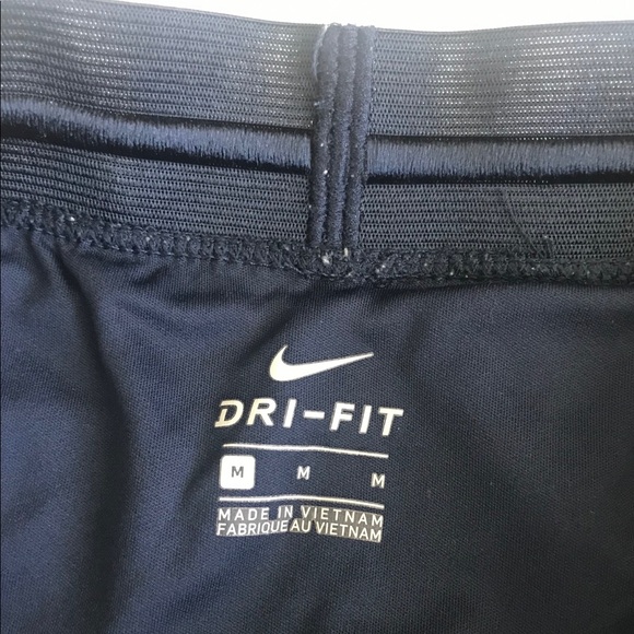 Nike Dri Fit Shorts - Picture 3 of 6